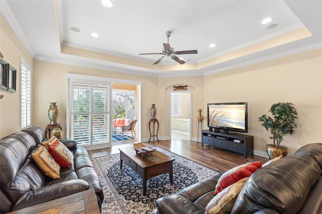2346 OAKLEY GREEN DRIVE, Sun City Center, FL 33573
