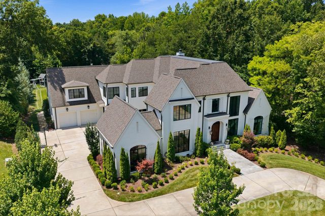 4420 Forest Hills Drive, Charlotte, NC 28226