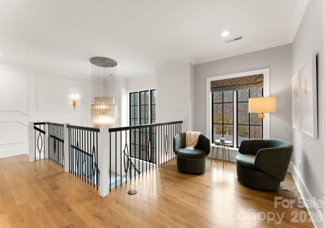 4420 Forest Hills Drive, Charlotte, NC 28226