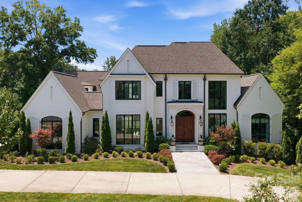 4420 Forest Hills Drive, Charlotte, NC 28226