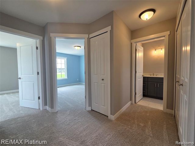 13104 Stony Brook Pass, Fenton Charter Township, MI 48451