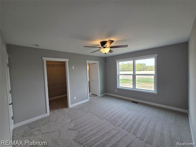 13104 Stony Brook Pass, Fenton Charter Township, MI 48451
