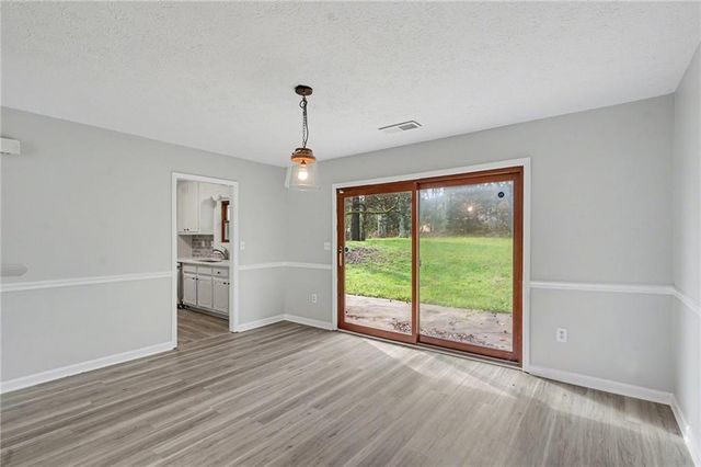 10 Gentry Drive, Mcdonough, GA 30252