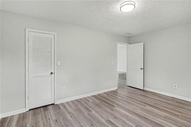 10 Gentry Drive, Mcdonough, GA 30252