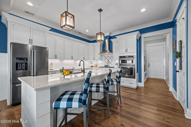 753 Crown Pointe Drive, Hampstead, NC 28443