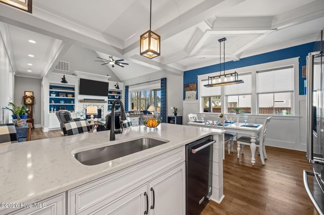 753 Crown Pointe Drive, Hampstead, NC 28443