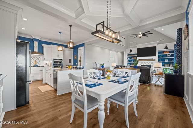 753 Crown Pointe Drive, Hampstead, NC 28443