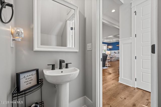 753 Crown Pointe Drive, Hampstead, NC 28443