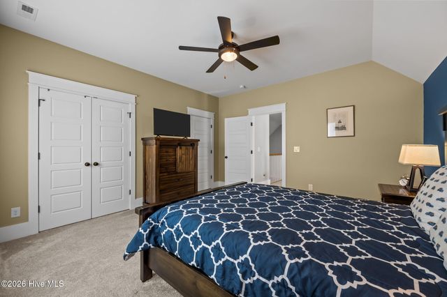 753 Crown Pointe Drive, Hampstead, NC 28443