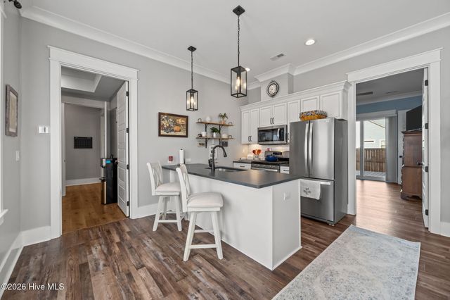 753 Crown Pointe Drive, Hampstead, NC 28443