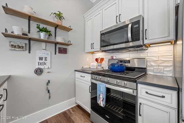 753 Crown Pointe Drive, Hampstead, NC 28443