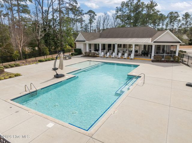 753 Crown Pointe Drive, Hampstead, NC 28443