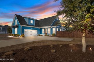 753 Crown Pointe Drive, Hampstead, NC 28443