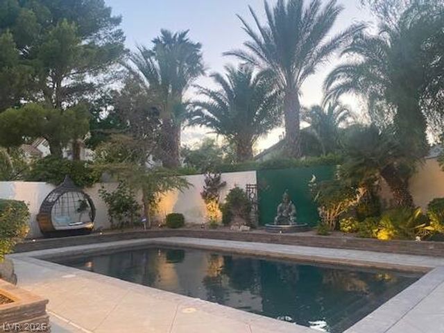 8800 Bonta Court, Las Vegas, NV 89134