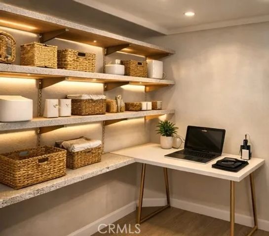 147 W Acacia Avenue 121, Glendale, CA 91204