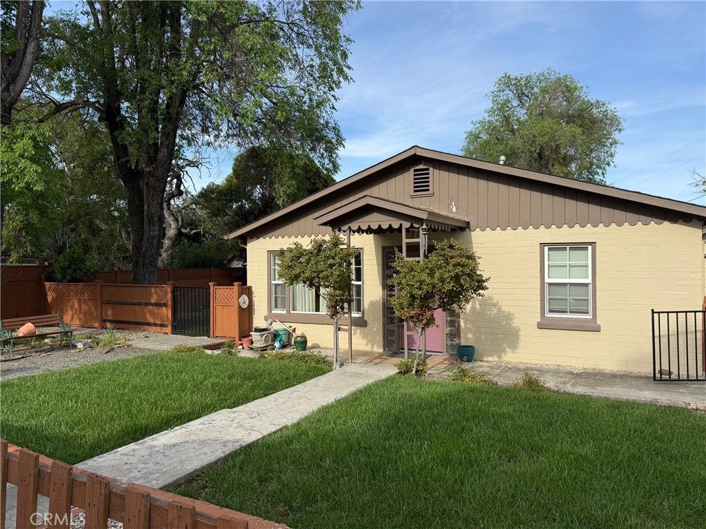 10370 Atascadero Avenue, Atascadero, CA 93422