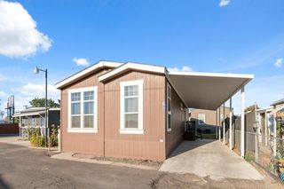 1898 E Gettysburg Avenue # 106, Fresno, CA 93726