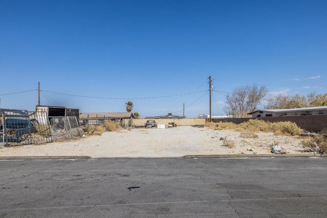 Lot 200 Oreana Avenue, Palm Springs, CA 92262