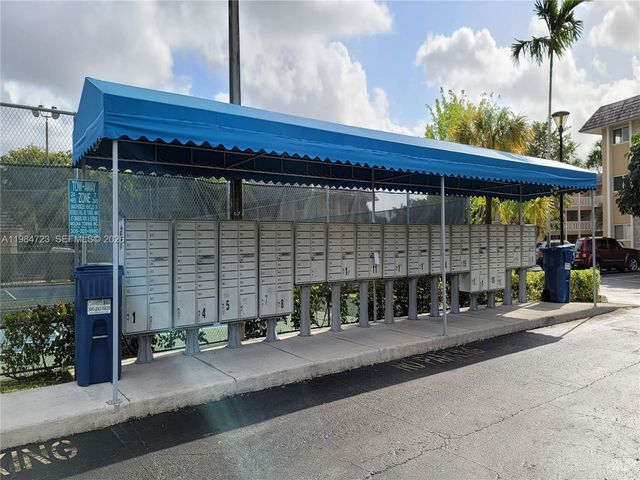 7430 Miami Lakes Dr E105, Miami Lakes, FL 33014