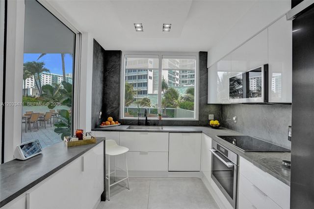 19111 Collins Ave 102, Sunny Isles Beach, FL 33160