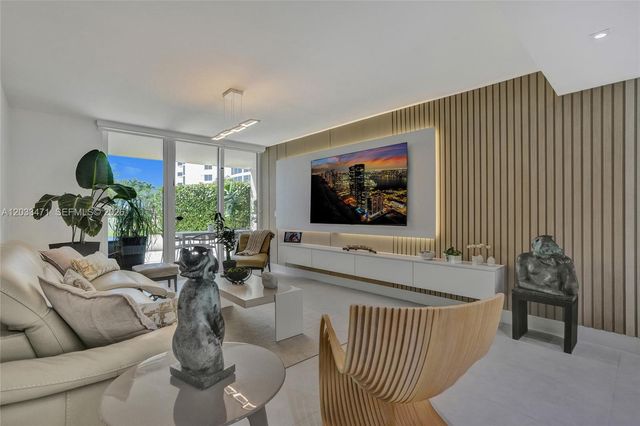 19111 Collins Ave 102, Sunny Isles Beach, FL 33160