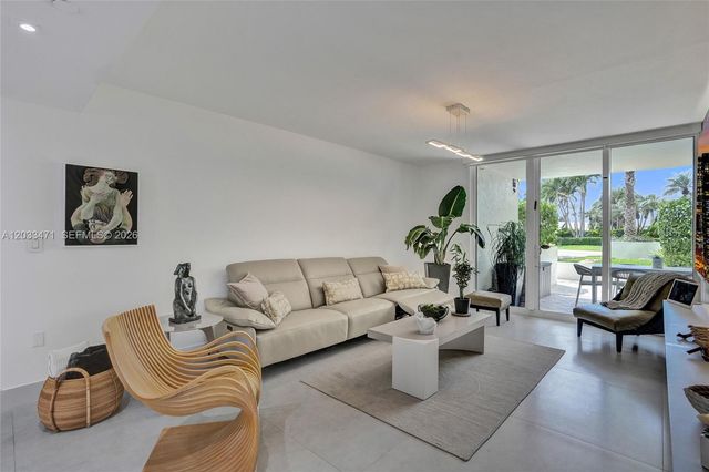 19111 Collins Ave 102, Sunny Isles Beach, FL 33160