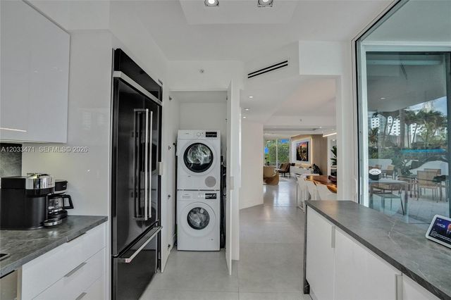 19111 Collins Ave 102, Sunny Isles Beach, FL 33160