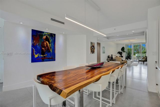 19111 Collins Ave 102, Sunny Isles Beach, FL 33160