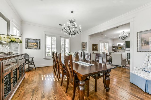 1202 Walton Street, Houston, TX 77009