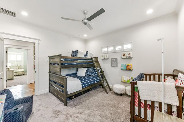 1202 Walton Street, Houston, TX 77009