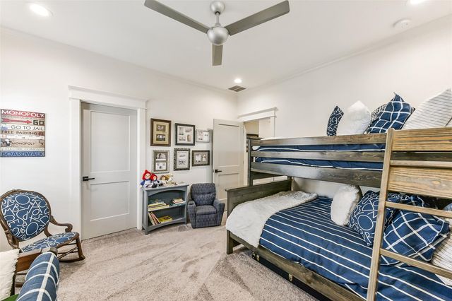 1202 Walton Street, Houston, TX 77009