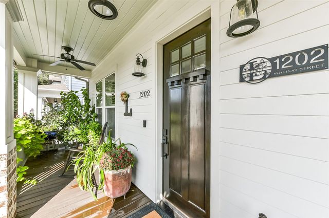 1202 Walton Street, Houston, TX 77009