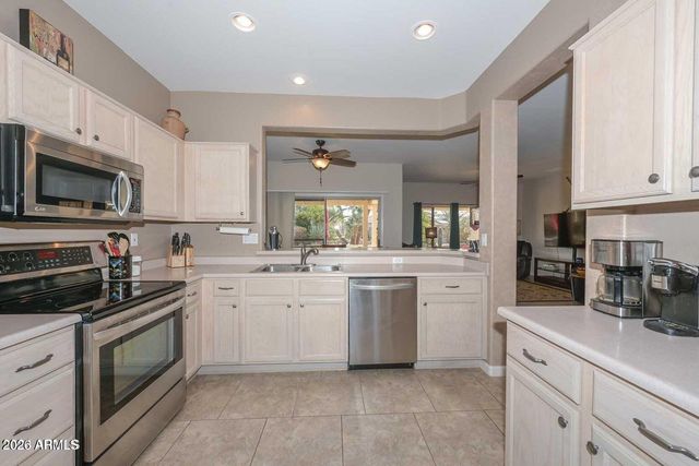 19753 N WIND ROSE Way, Surprise, AZ 85374