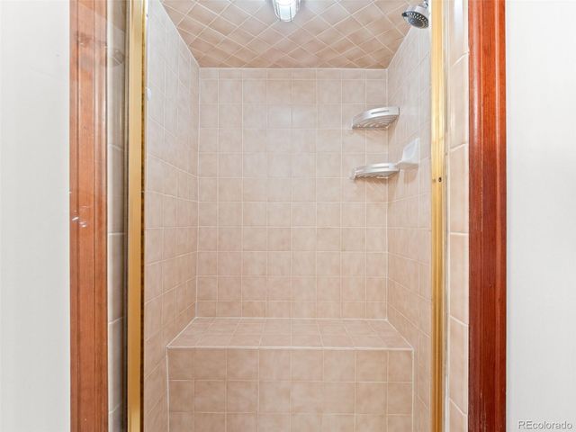 101 Ward Court, Lakewood, CO 80228