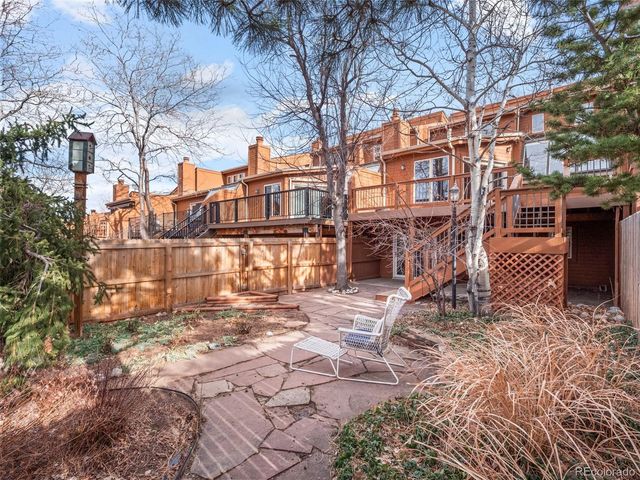101 Ward Court, Lakewood, CO 80228
