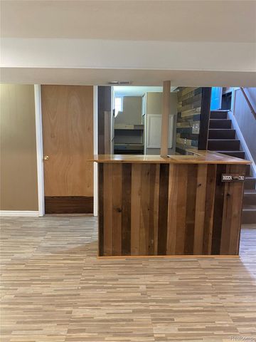 19430 Williamson Street, Clinton Charter Township, MI 48035