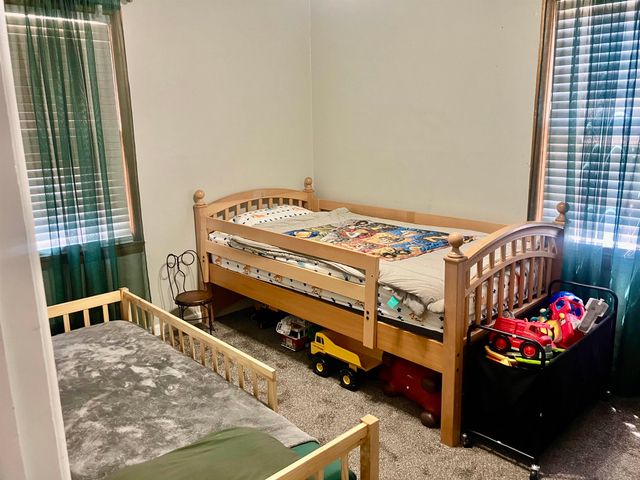 1629 E Gary St, Park City, KS 67219
