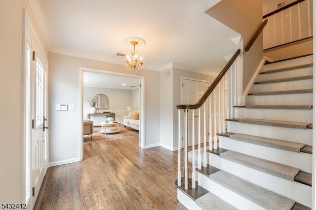 10 Golden Corner Way, Randolph Twp., NJ 07869