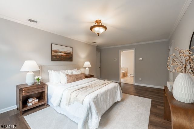 10 Golden Corner Way, Randolph Twp., NJ 07869