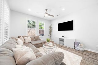 49 Finch, Lake Forest, CA 92630