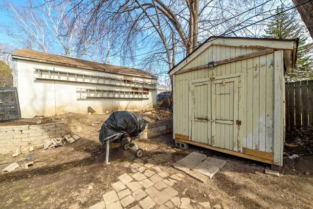 1859 Hoyt Avenue E, Saint Paul, MN 55119