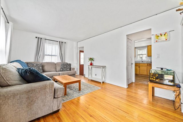 1859 Hoyt Avenue E, Saint Paul, MN 55119