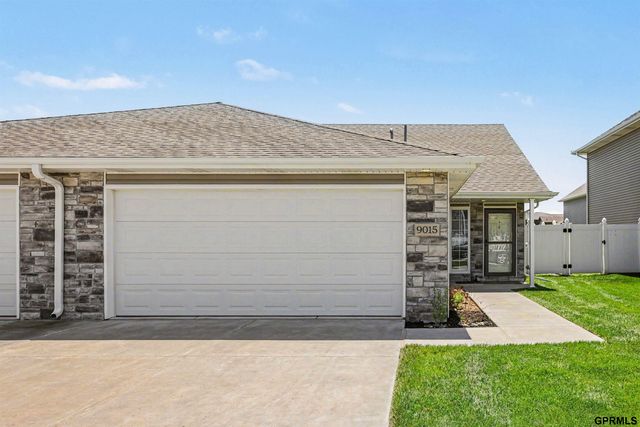 9015 Buckshot Road, Lincoln, NE 68507