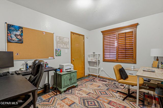 11729 SCOTT SIMPSON Drive, El Paso, TX 79936