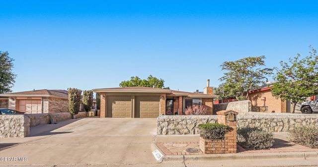 11729 SCOTT SIMPSON Drive, El Paso, TX 79936