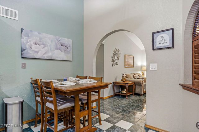 11729 SCOTT SIMPSON Drive, El Paso, TX 79936