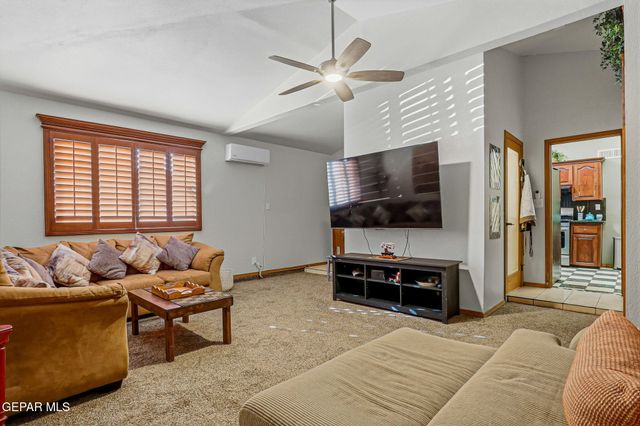 11729 SCOTT SIMPSON Drive, El Paso, TX 79936