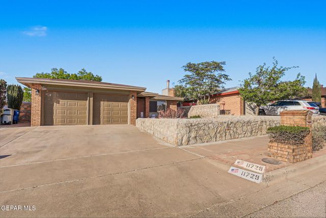 11729 SCOTT SIMPSON Drive, El Paso, TX 79936