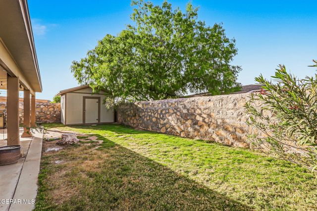 11729 SCOTT SIMPSON Drive, El Paso, TX 79936