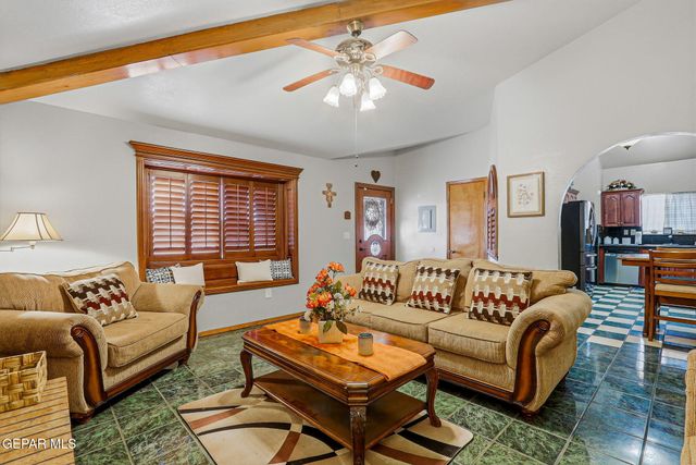 11729 SCOTT SIMPSON Drive, El Paso, TX 79936